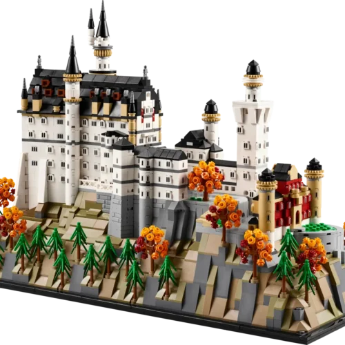 LEGO® Neuschwanstein Castle - Image 6