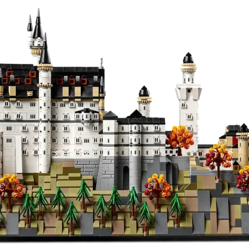 LEGO® Neuschwanstein Castle - Image 4
