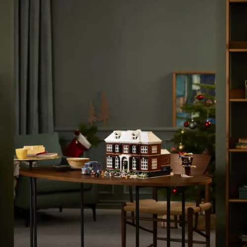 LEGO® Ideas Home Alone - Image 5